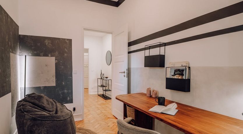 Photo of Portuguese Teak