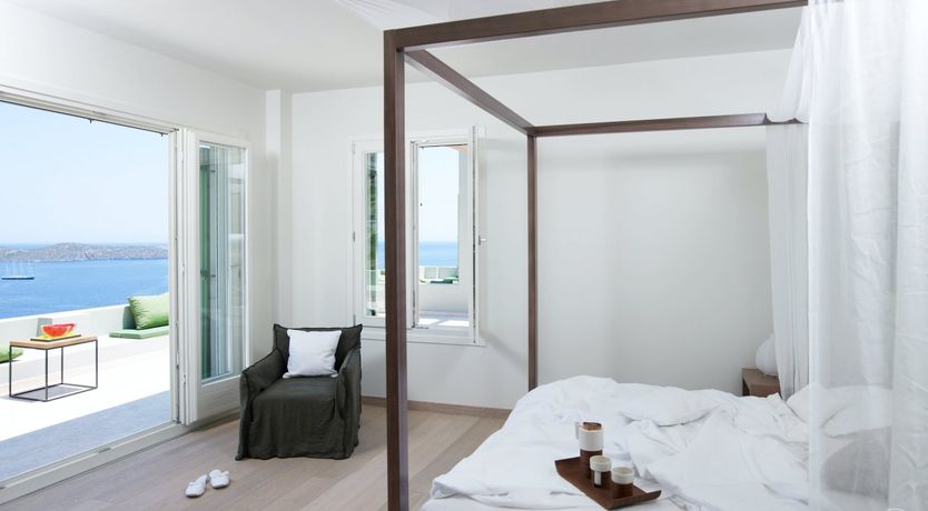 Photo of The Greek Eye