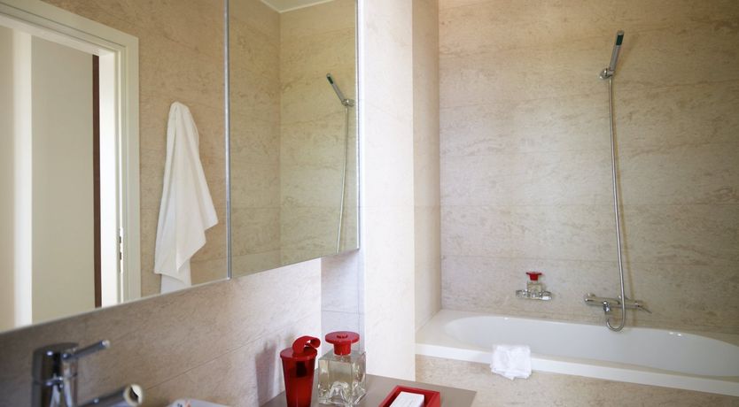 Photo of The Greek Eye