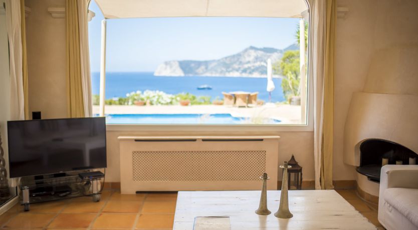 Photo of Gazing out to the World