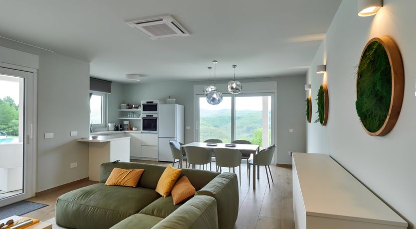 Photo of Mountain Alabaster