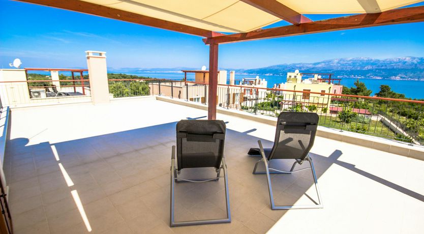 Photo of Sweet & Bright