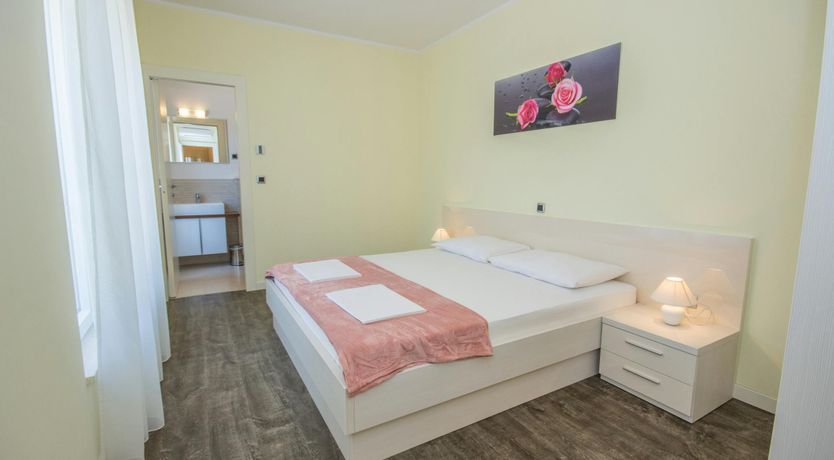 Photo of Sweet & Bright