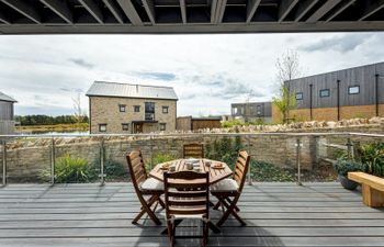 The Lakeside Abode Holiday Cottage