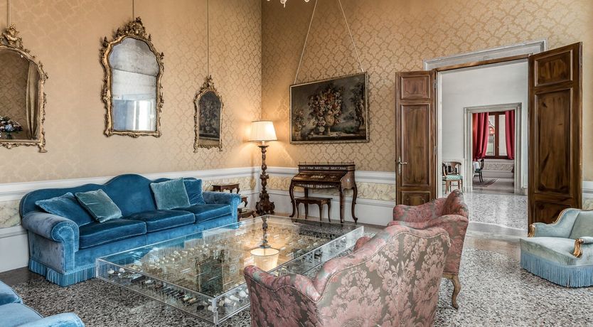 Photo of The Loredan