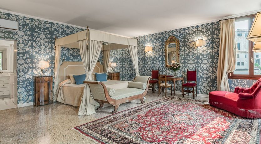 Photo of The Loredan