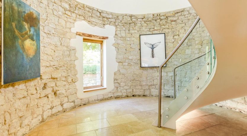 Photo of The King's Gate