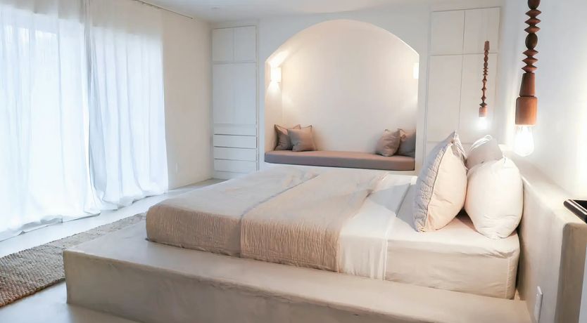 Photo of Desert Crescent