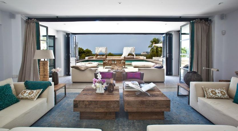 Photo of Cicadas Sway