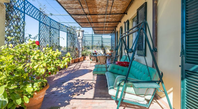 Photo of The Fado Singer