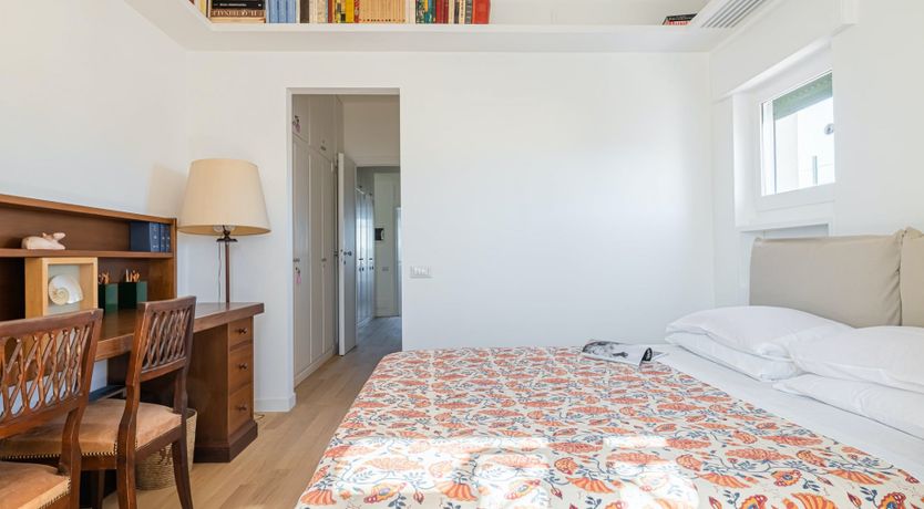 Photo of The Fado Singer