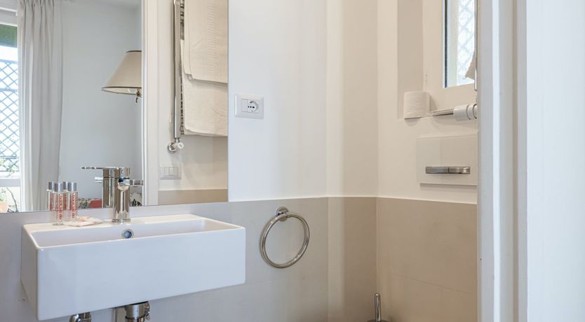 Photo of The Fado Singer