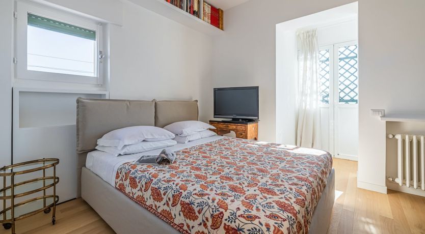 Photo of The Fado Singer