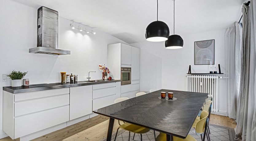 Photo of Little Ida's Flowers