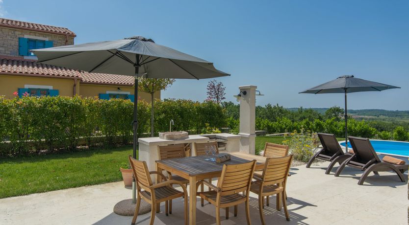 Photo of Orchard Haze