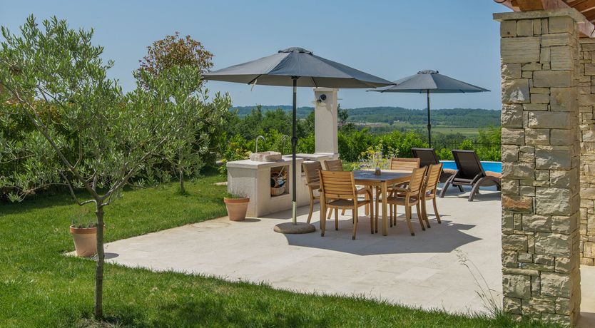 Photo of Orchard Haze