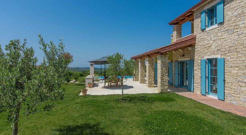 Photo of Orchard Haze