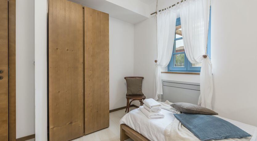 Photo of Orchard Haze