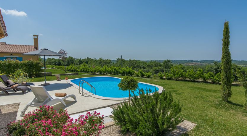 Photo of Orchard Haze