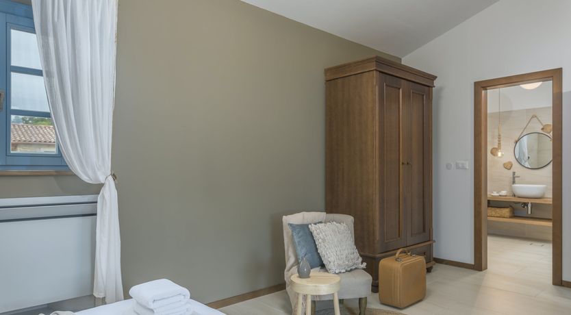 Photo of Orchard Haze