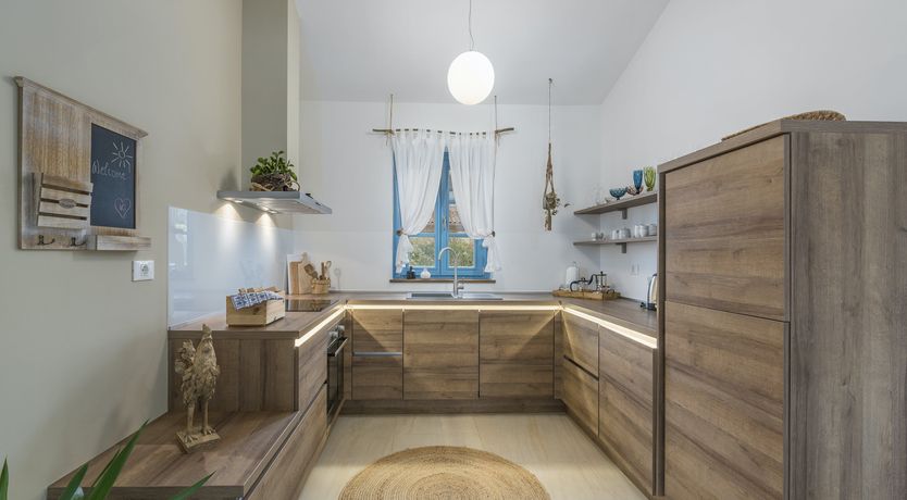 Photo of Orchard Haze