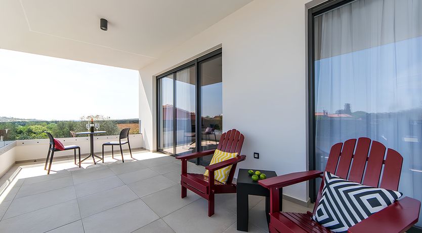 Photo of The Golden Palms