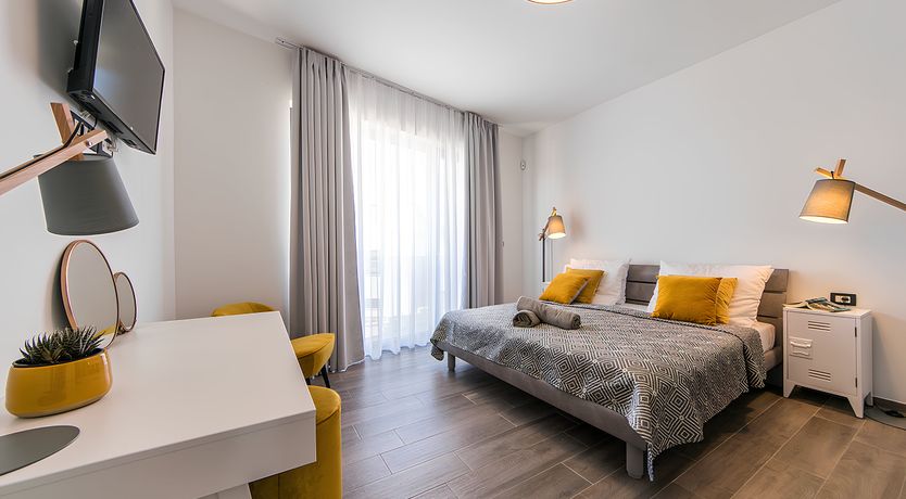 Photo of The Golden Palms