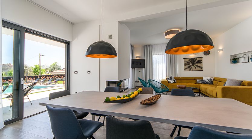 Photo of The Golden Palms