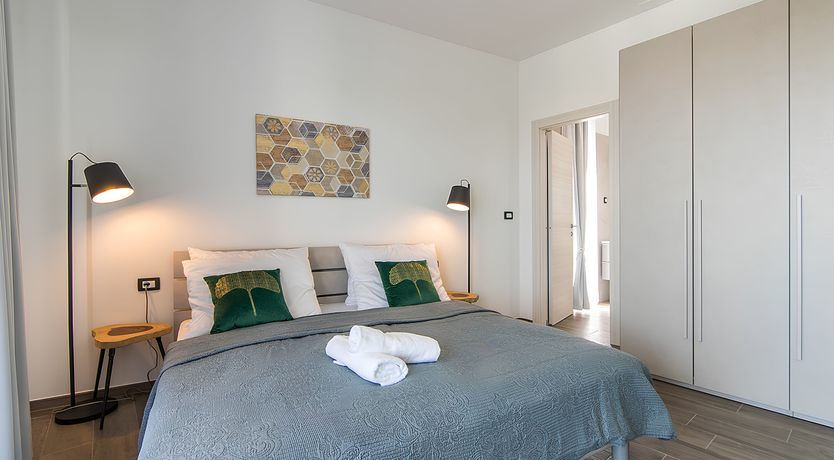 Photo of The Golden Palms