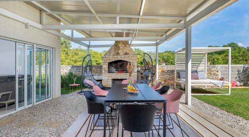 Photo of The Golden Colours