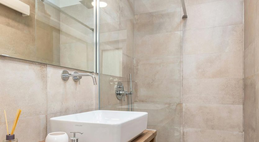 Photo of The Golden Colours