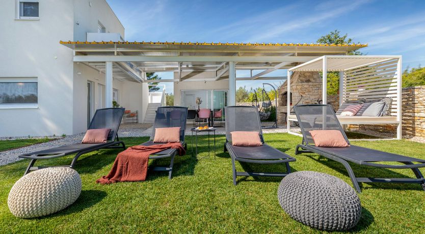 Photo of The Golden Colours