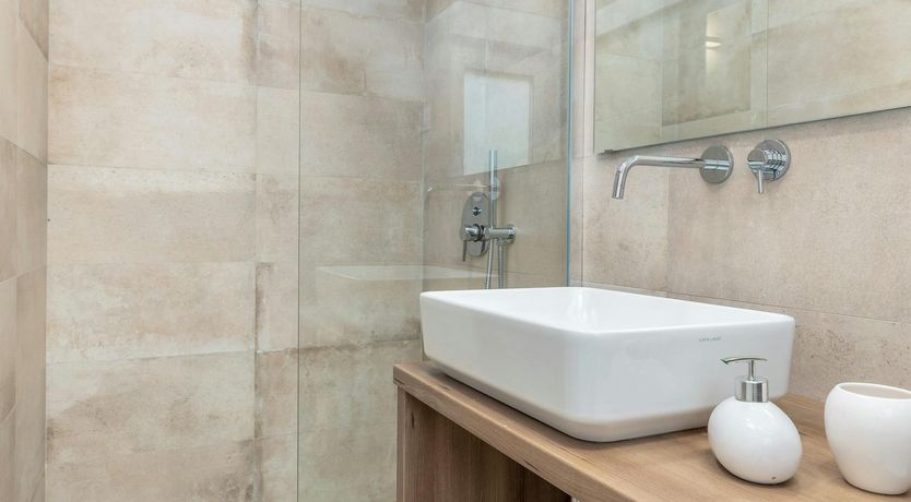 Photo of The Golden Colours