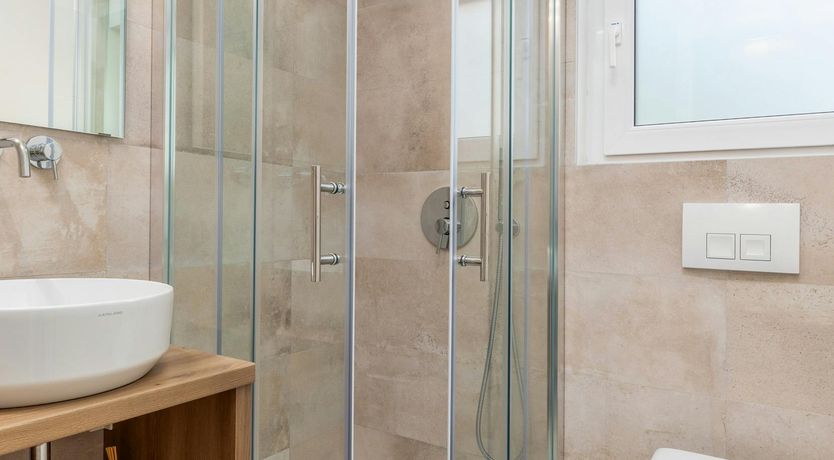 Photo of The Golden Colours