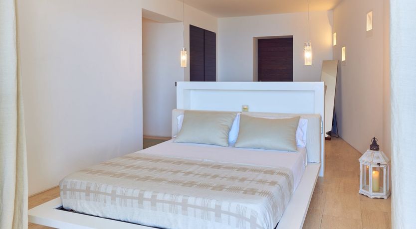 Photo of Atlas' Outlook