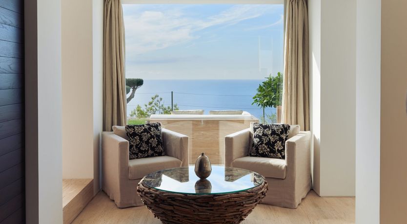 Photo of Atlas' Outlook