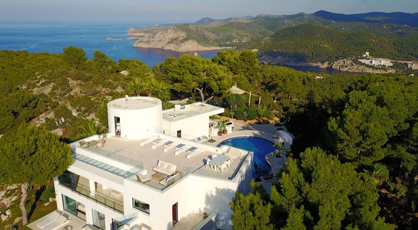 Photo of Atlas' Outlook