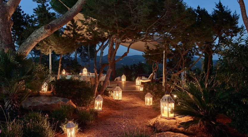 Photo of Atlas' Outlook