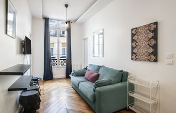 Parisian Serenity Apartment