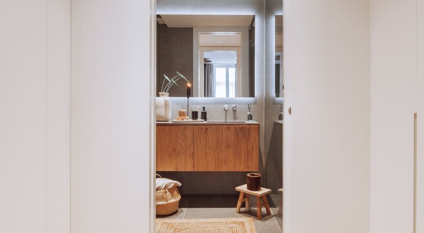 Photo of In the City of Catalonia