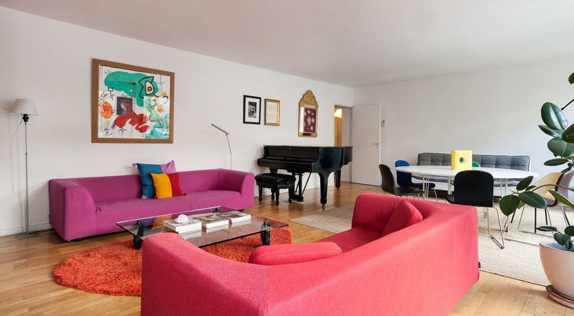 Photo of Enchanting Marais