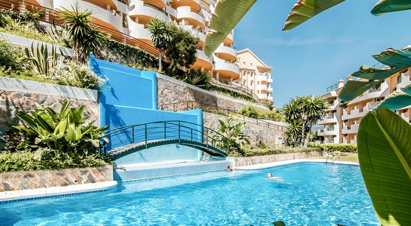 Photo of Marbella, Calling