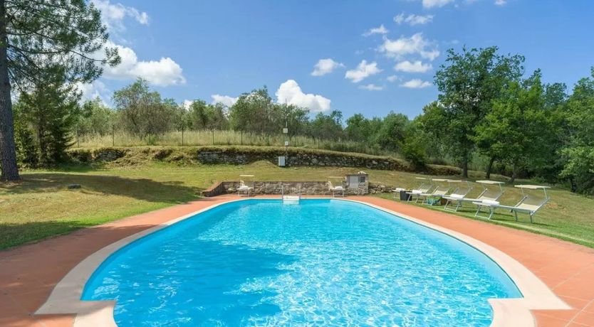 Photo of The Alabaster Breeze