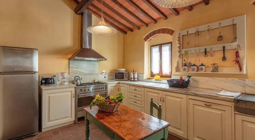 Photo of The Alabaster Breeze