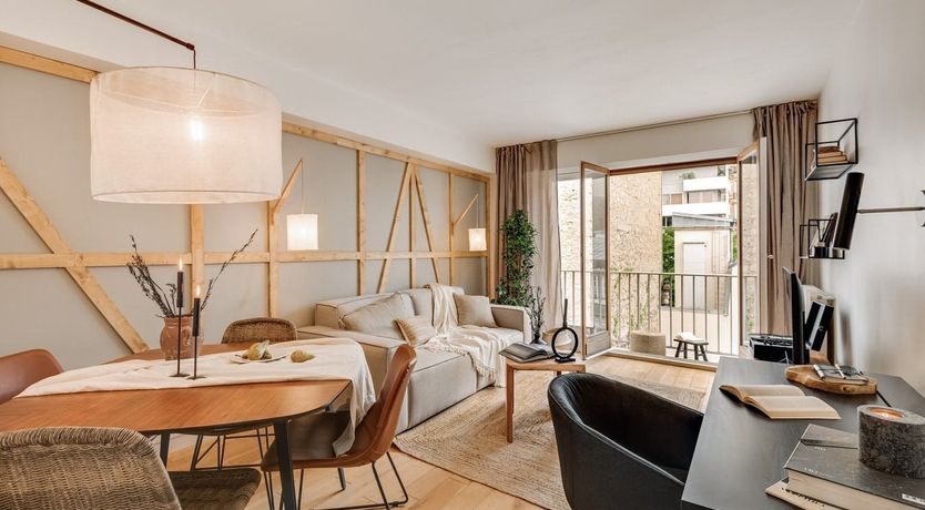 Photo of Charming Elegance