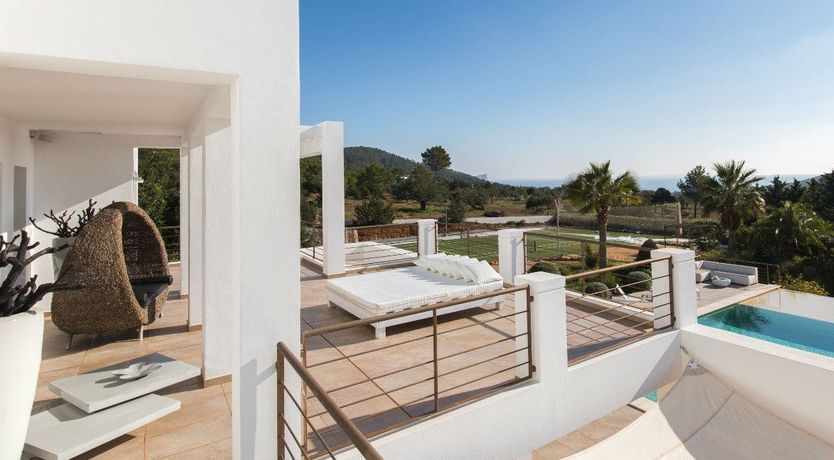 Photo of White Sand Bay