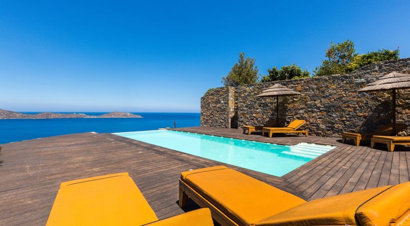 Photo of The Walls of Sparta