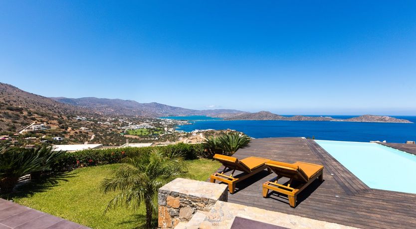 Photo of The Walls of Sparta