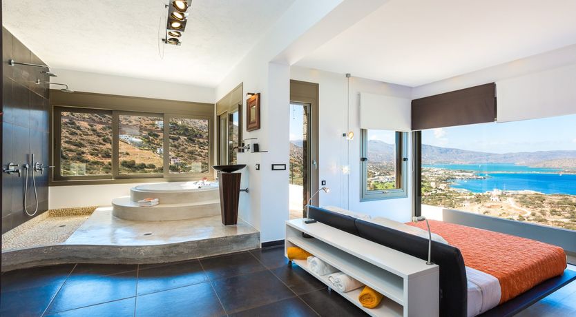 Photo of The Walls of Sparta