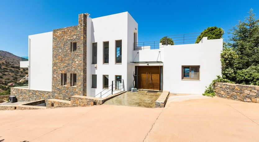 Photo of The Walls of Sparta